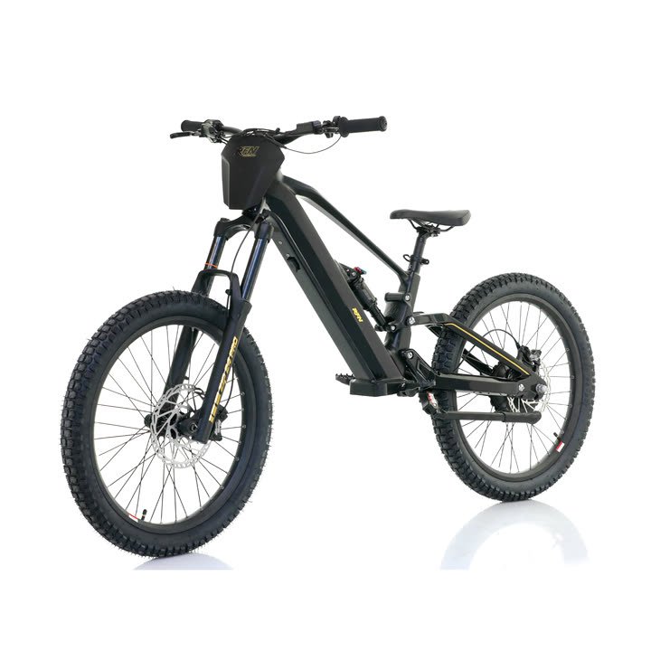 RFN ZIP PRO 24" en color negro